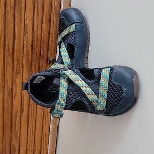 Chaco Odyssey Outdoor Hiking Shoes sandal size 1